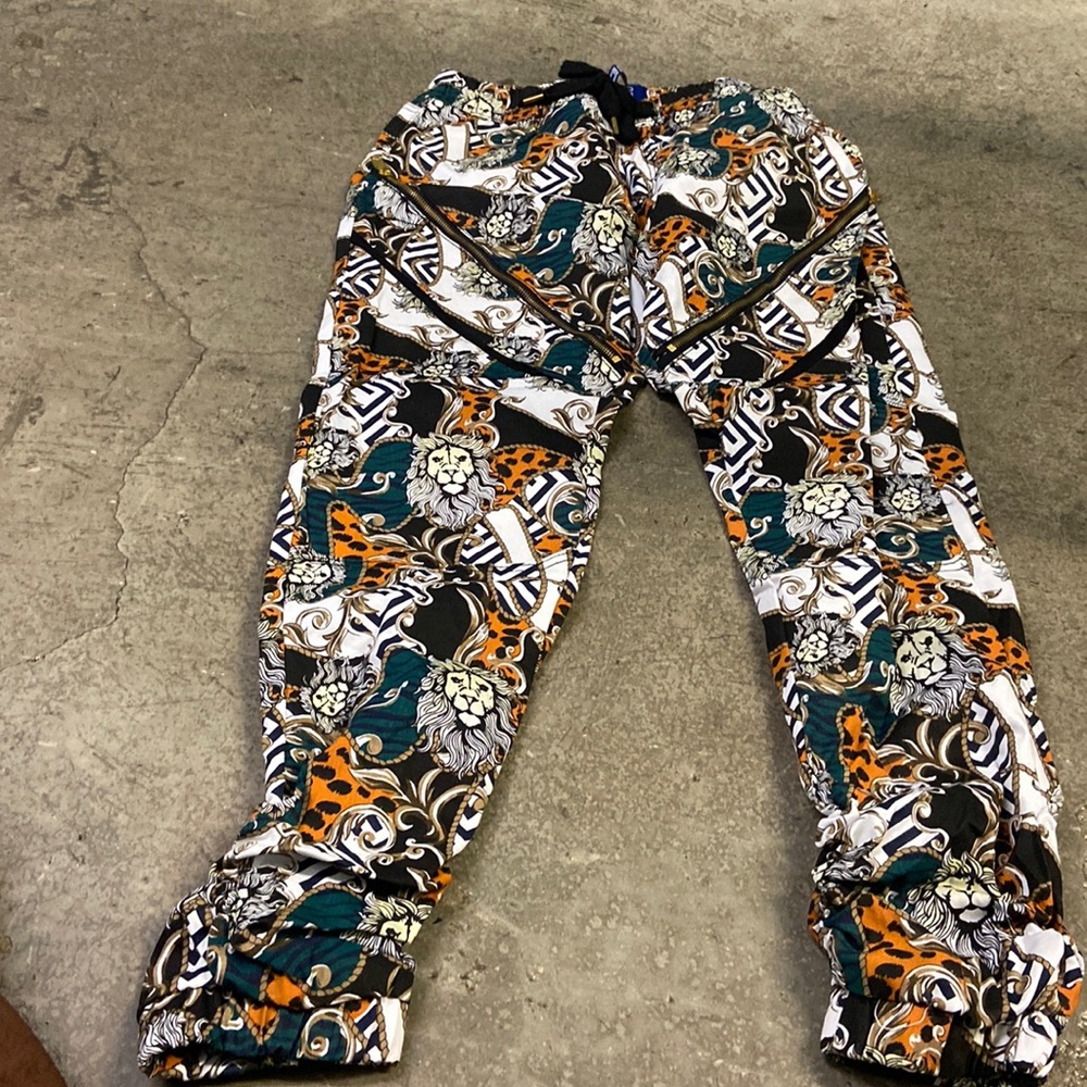 Cool Lion Design Cargo pants